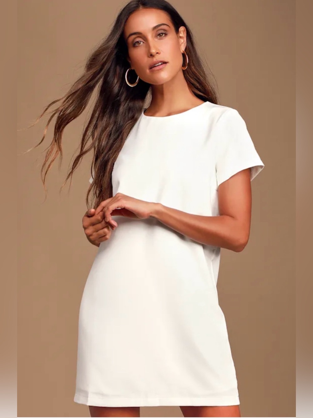 NWT Lulus Short Sleeve Shift Dress in White with Gold Back Zipper Small